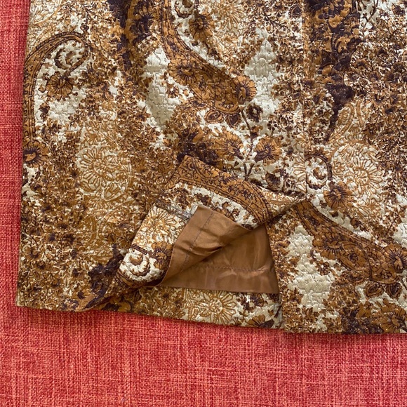 ESCADA Couture Silk Metallic Gold Paisley Mini Skirt - Picture 4 of 9